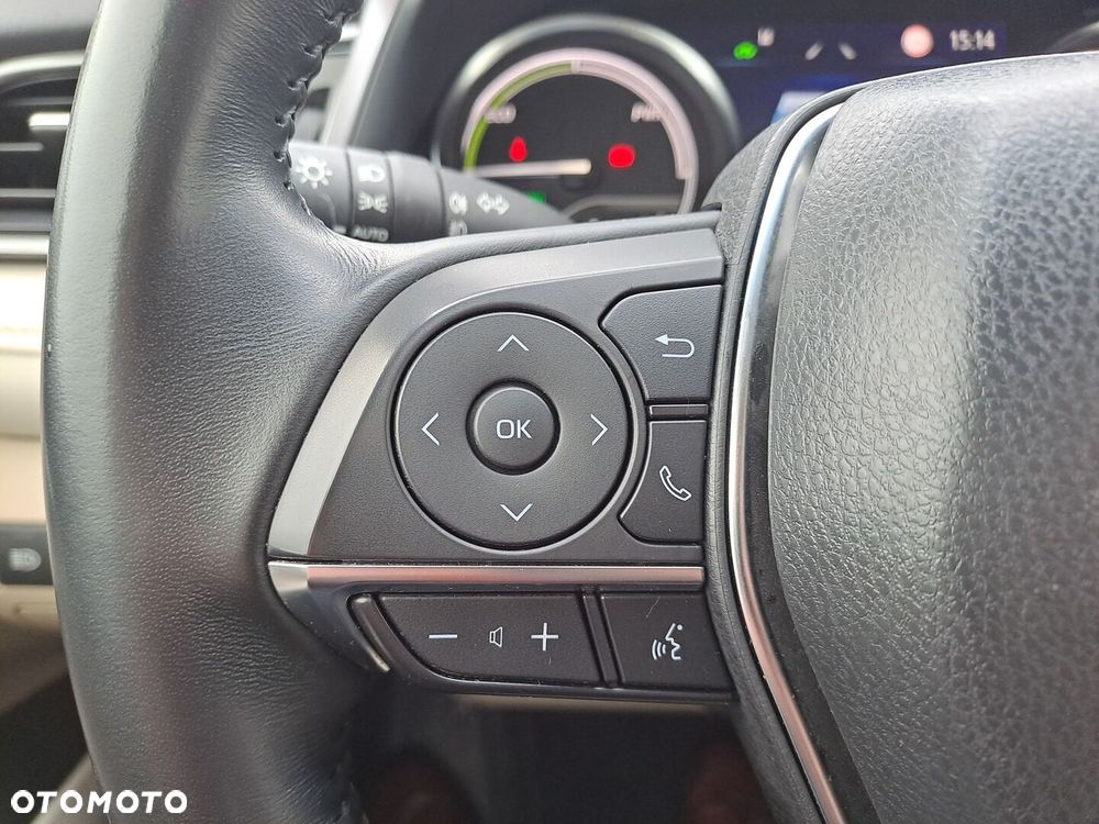 Toyota Camry 2.5 Hybrid Comfort CVT - 14
