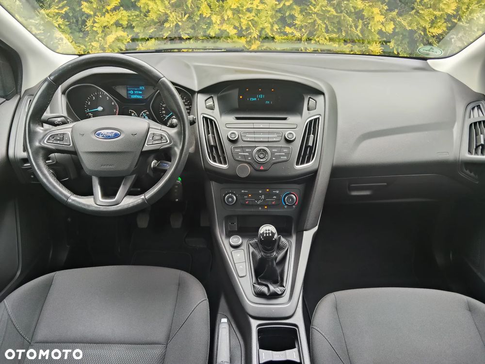Ford Focus 1.0 EcoBoost Trend Sport - 6