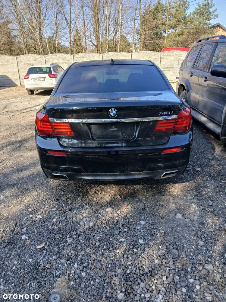 BMW Seria 7 - 7