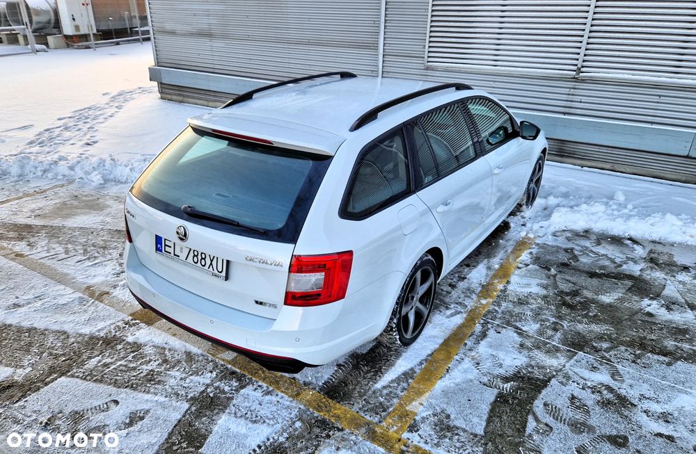 Skoda Octavia 2.0 TSI RS 230 - 16
