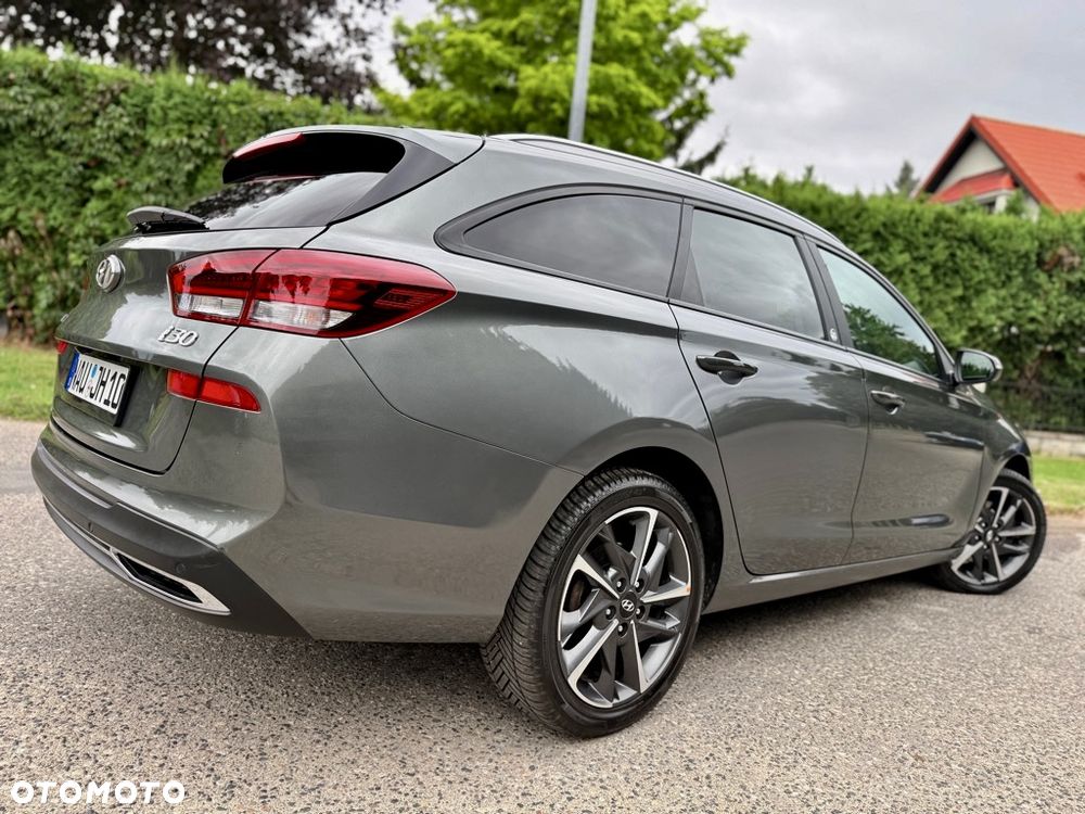 Hyundai i30 1.6 CRDI 48V-Hybrid DCT EDITION 30+ - 4