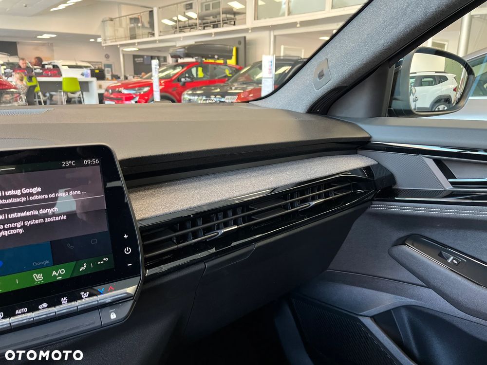 Renault Austral 1.3 TCe mHEV Evolution - 10