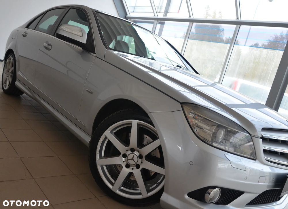 Mercedes-Benz C-Class 2007 photo 4