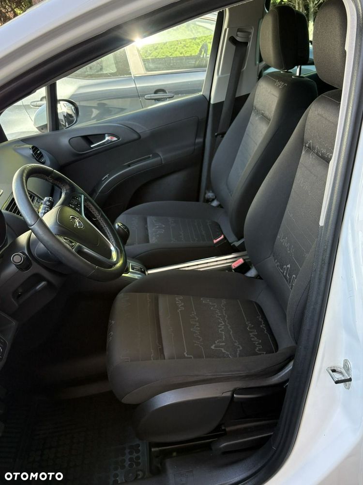 Opel Meriva - 14