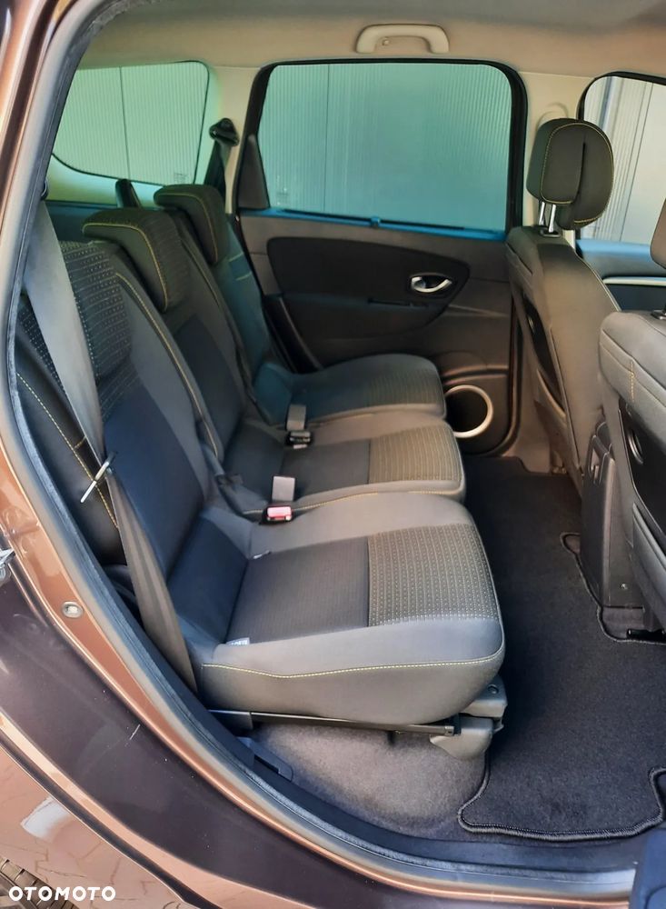 Renault Grand Scenic 1.6 16V 110 Dynamique - 11