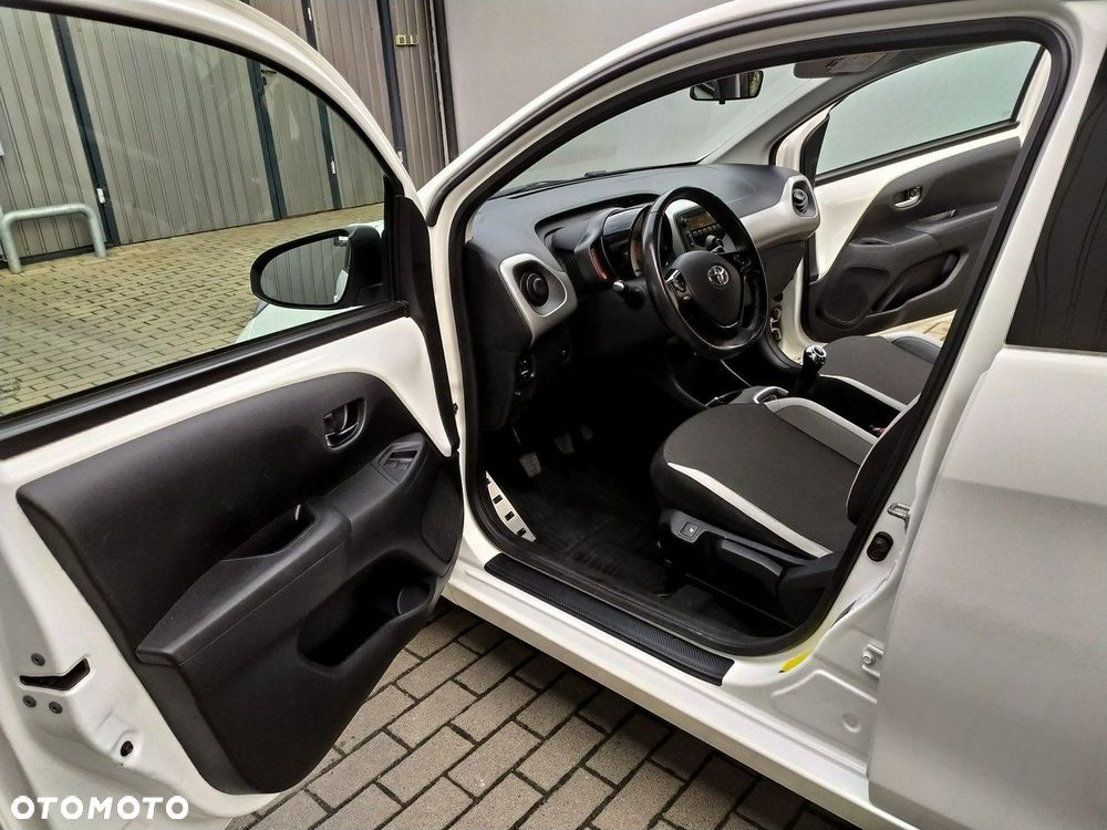 Toyota Aygo 1.0 VVT-i Sprint EU6 - 14