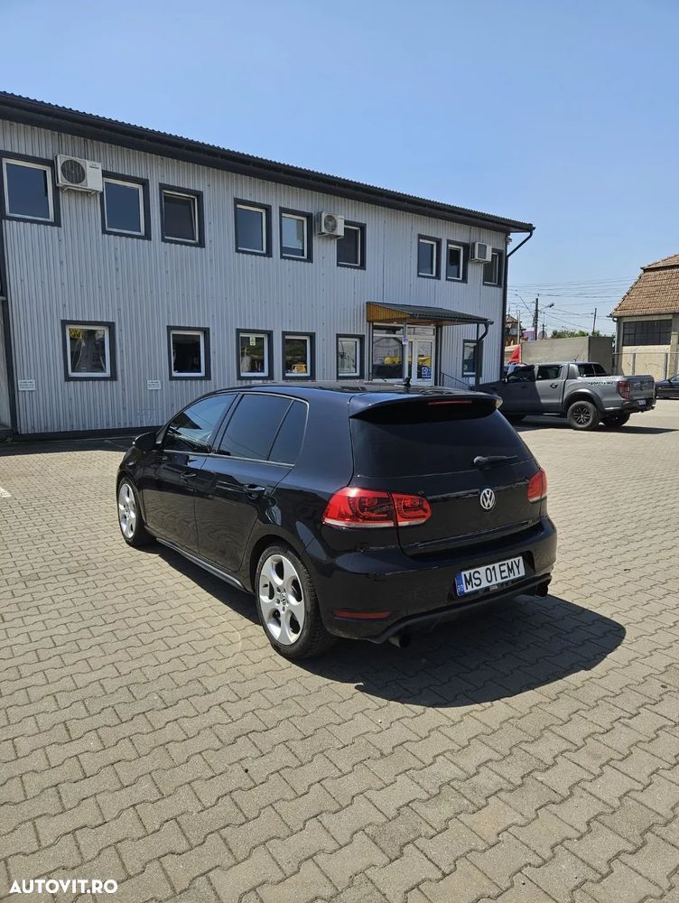 Volkswagen Golf 2.0 TSI GTI - 4
