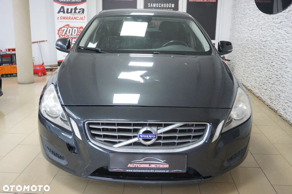 Volvo V60 D3 Kinetic - 2