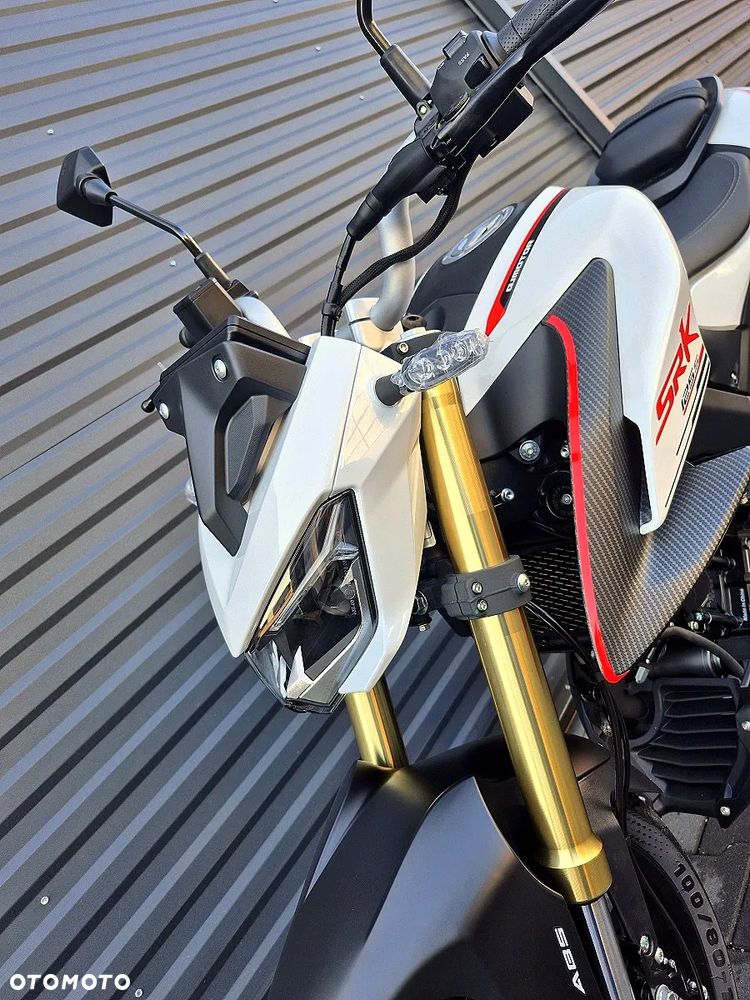 QJMOTOR SRK 125S - 12