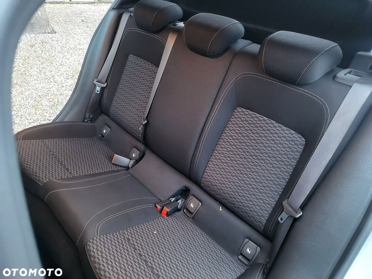 Opel Astra - 22