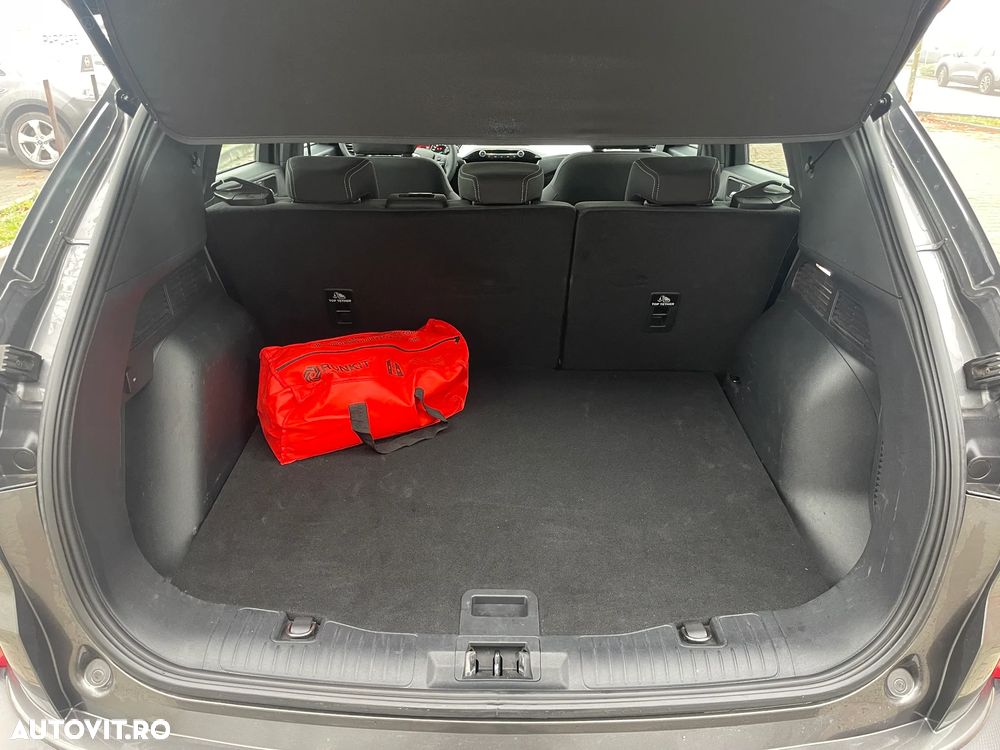 Ford Kuga 2.5 Duratec FHEV AWD Titanium - 19