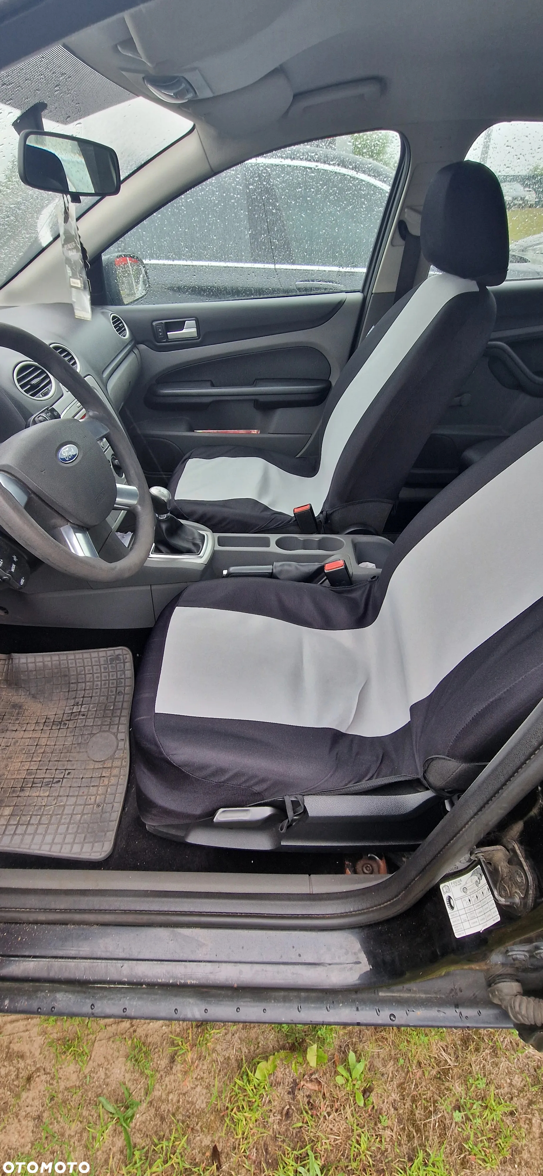 Ford Focus 1.6 Trend - 9