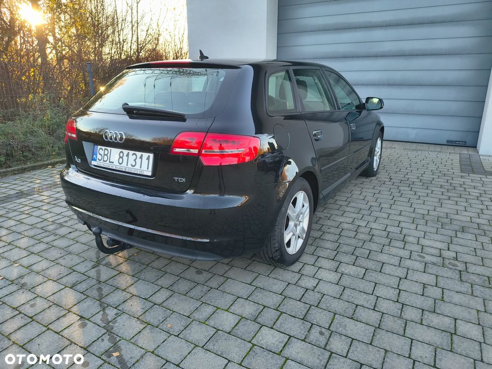 Audi A3 Sportback - 9