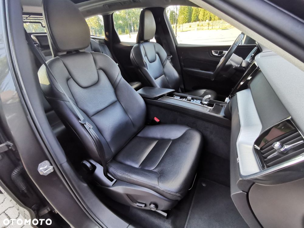 Volvo XC 60 - 16