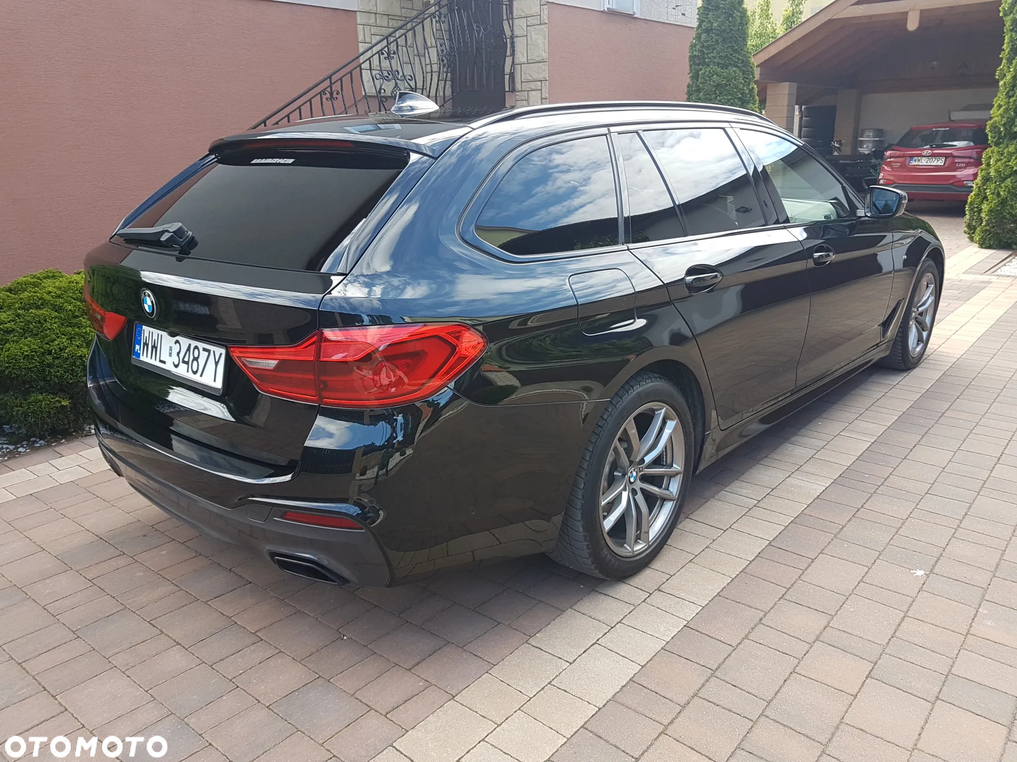BMW Seria 5 520d M Sport - 28