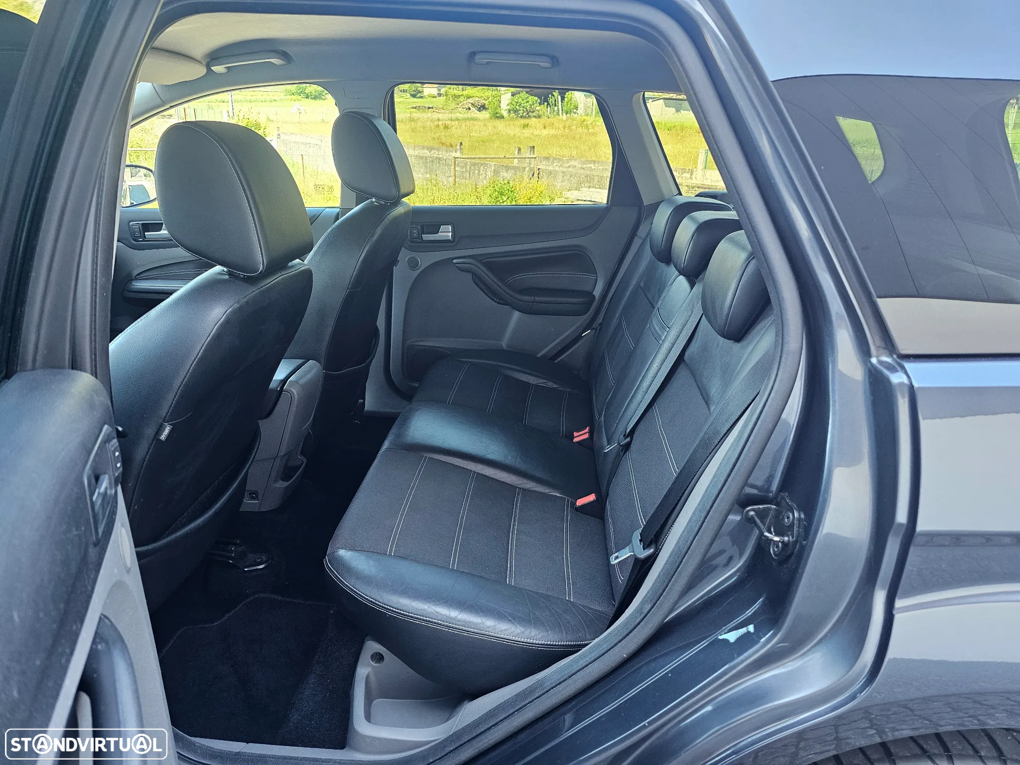 Ford Focus SW 1.6 TDCi Titanium 17 - 12