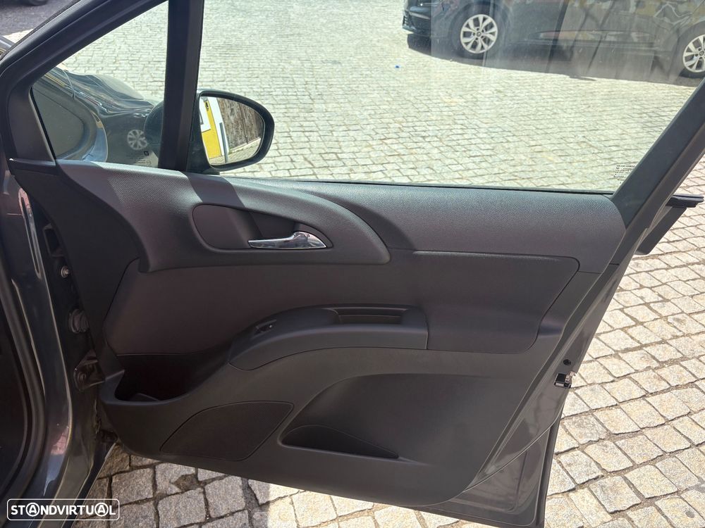 Opel Meriva 1.4 T S/S 124g - 33