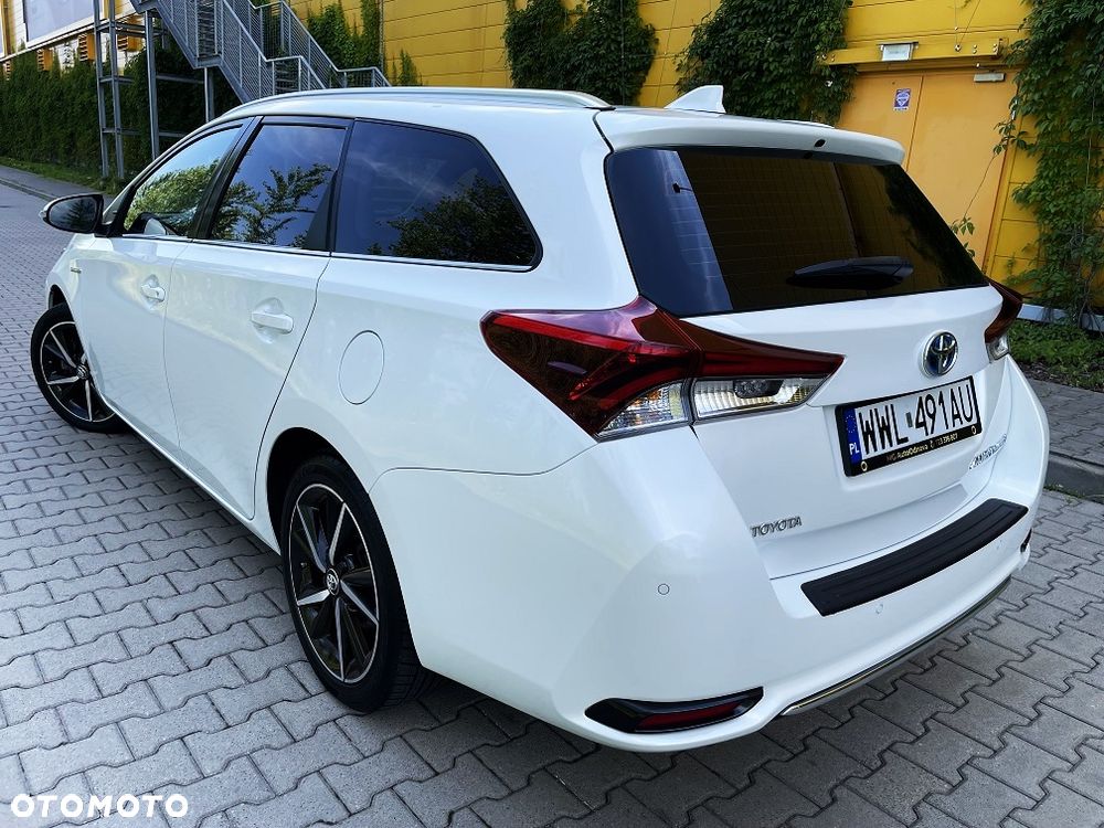 Toyota Auris 1.8 HSD Prestige NAVI - 4