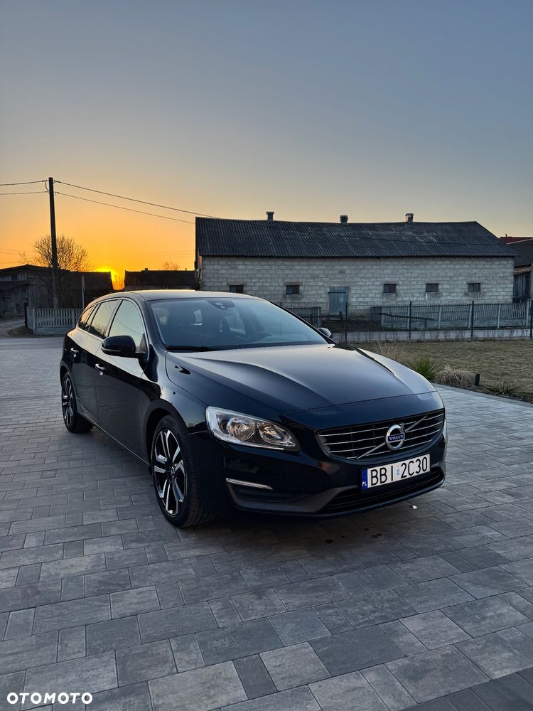 Volvo V60 D3 Edition - 1