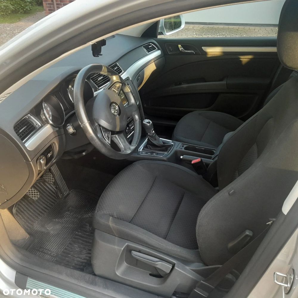 Skoda Superb - 8