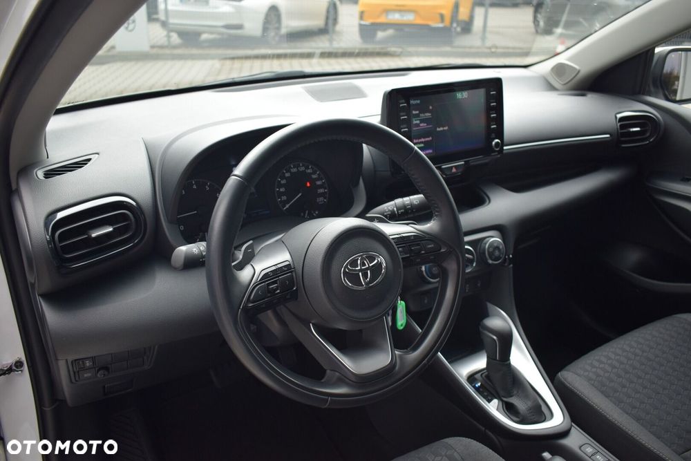 Toyota Yaris 1.5 Comfort CVT - 11