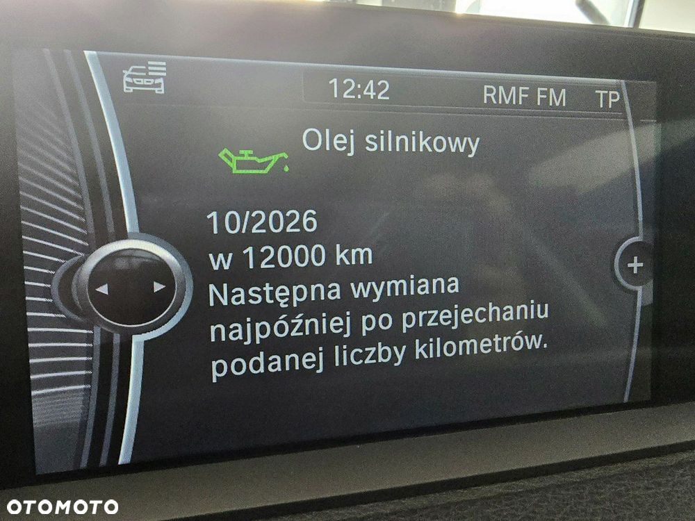 BMW Seria 3 318d - 33