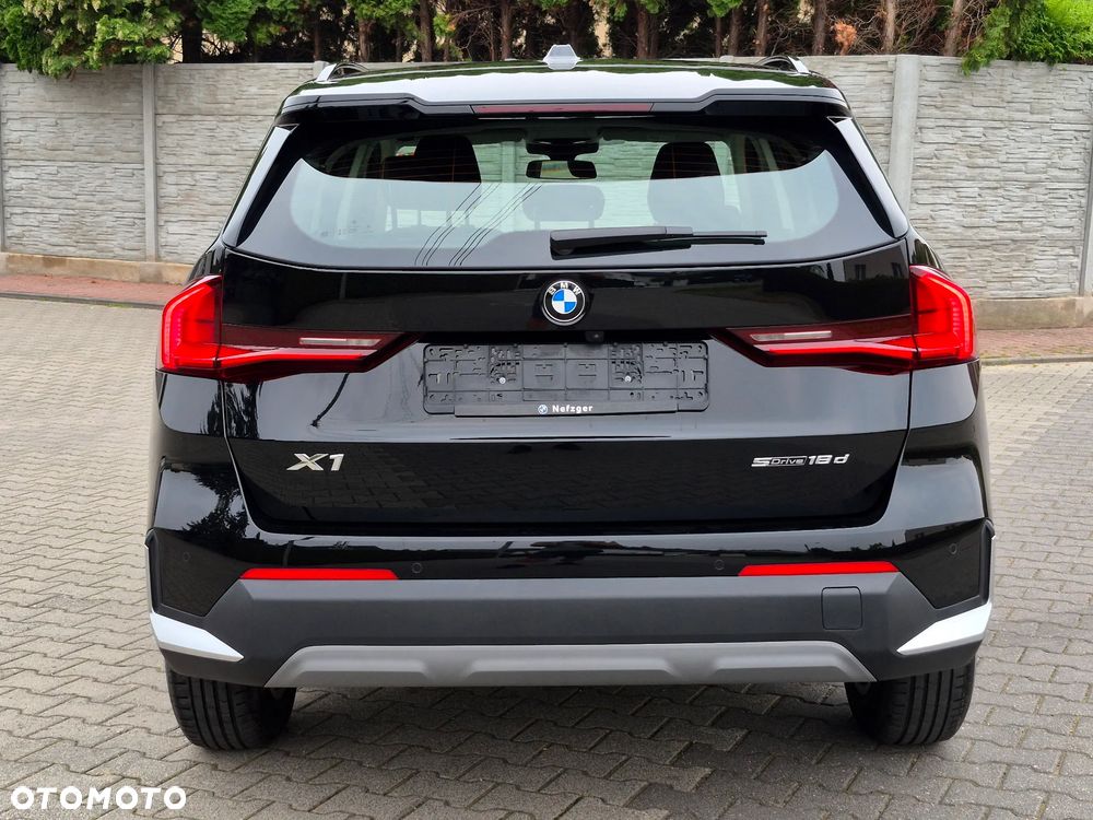 BMW X1 sDrive18d - 8