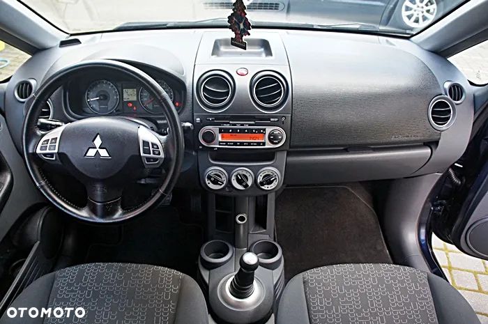 Mitsubishi Colt 1.3 Inform - 5