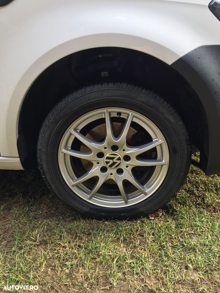 Volkswagen Caddy Maxi - 10