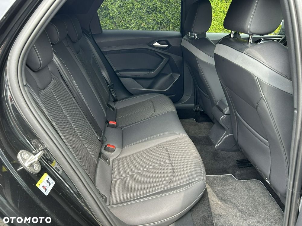 Audi A1 Sportback 35 TFSI S-Line S tronic - 9