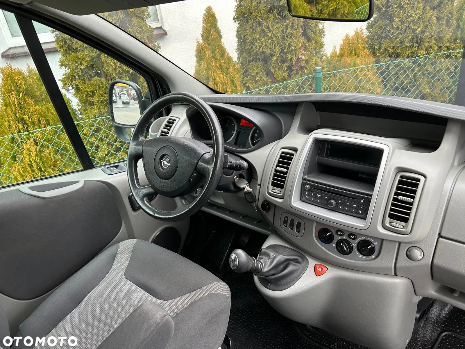 Opel Vivaro 2.5 CDTI L2H1 Life - 21