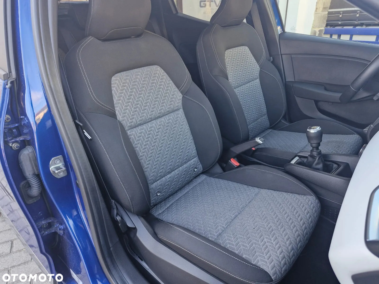 Renault Clio BLUE dCi 100 EVOLUTION - 18