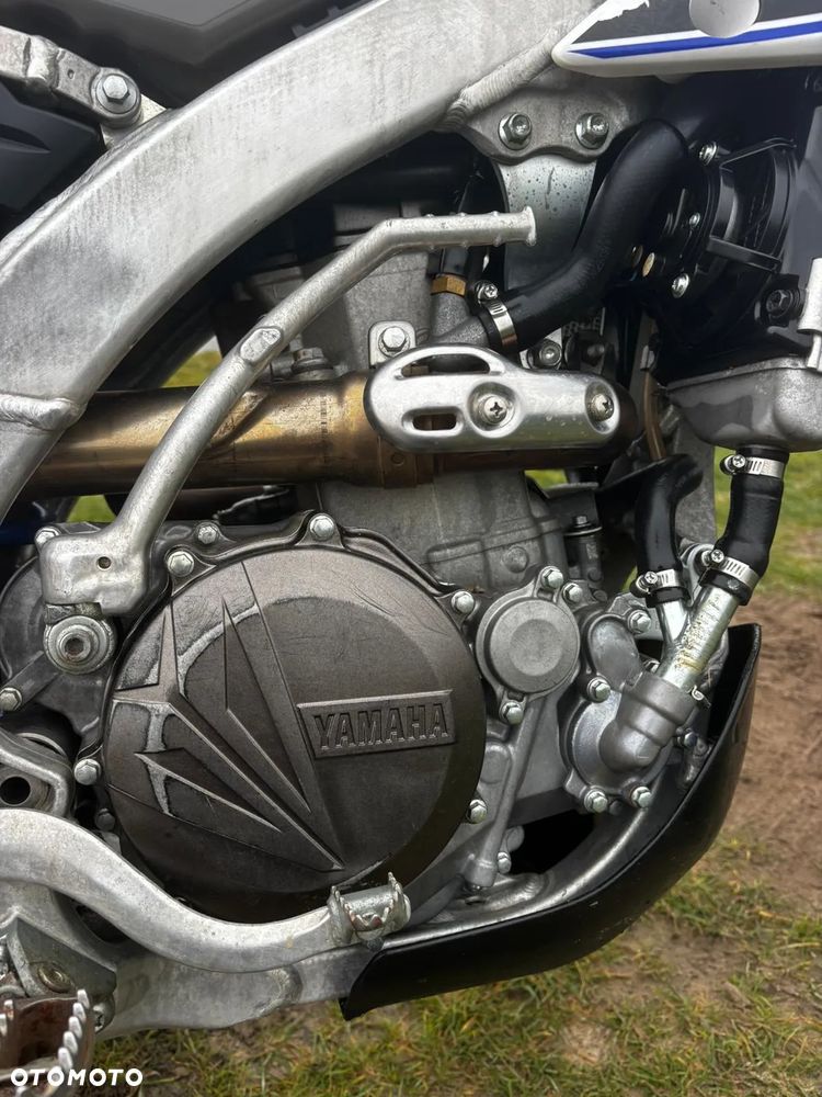 Yamaha WR - 9