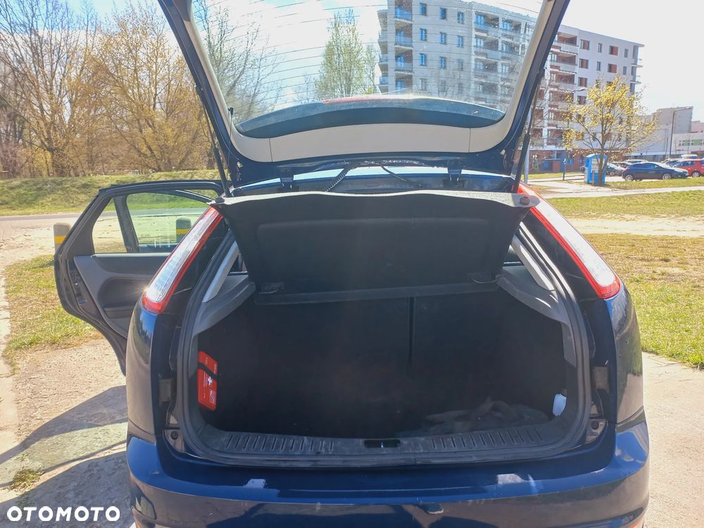 Ford Focus 1.6 TDCi Trend - 13