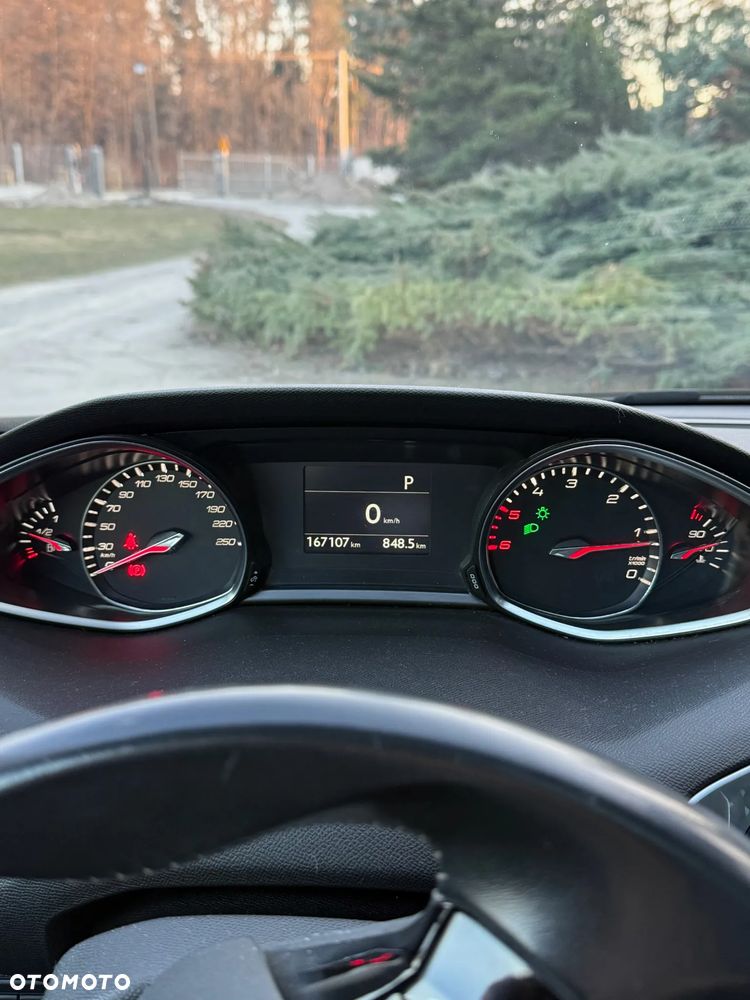 Peugeot 308 - 21
