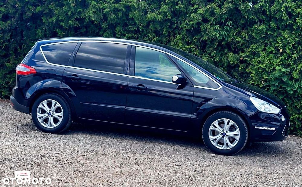 Ford S-Max - 16