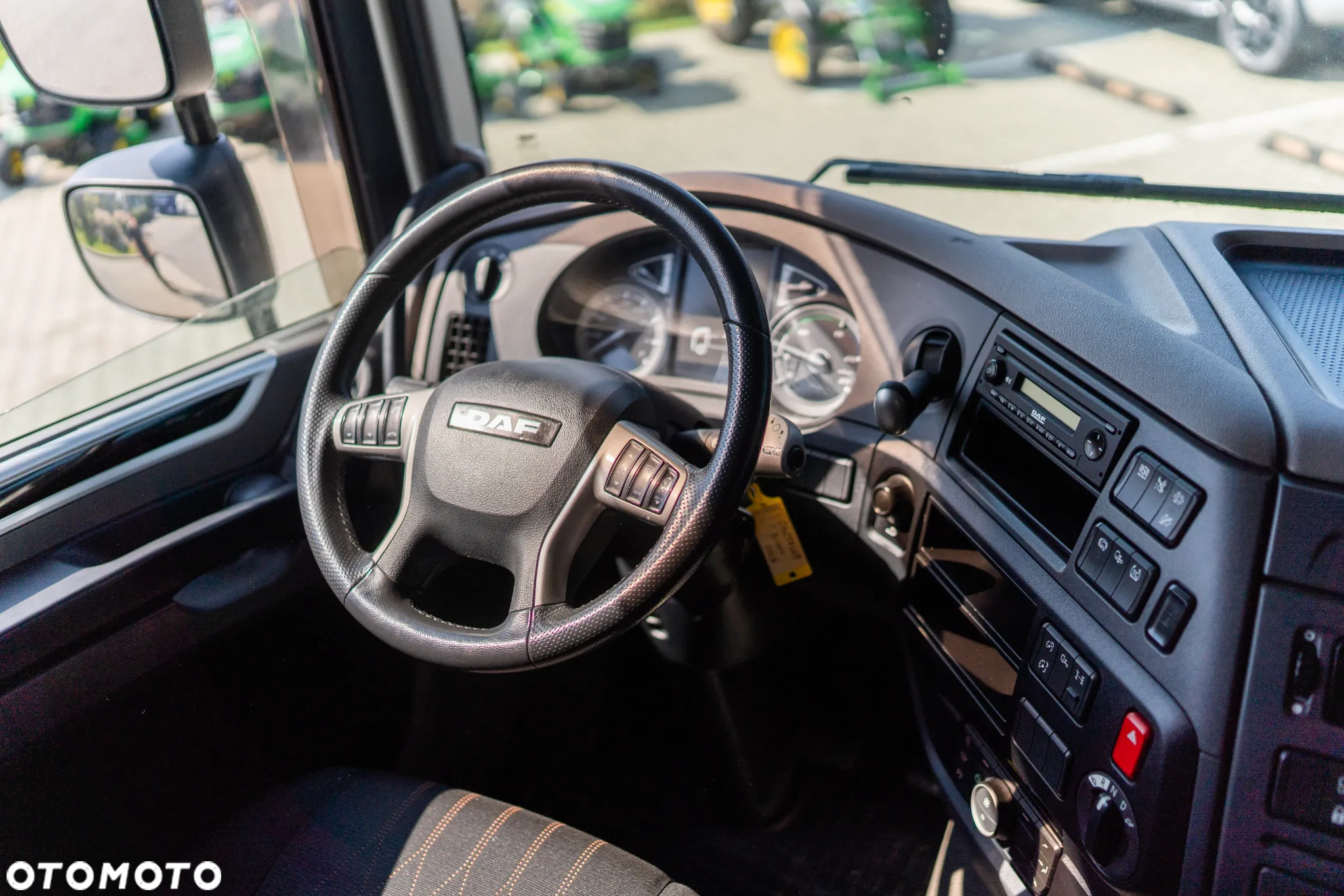 DAF XF 480 FT / LOW DECK / SUPER SPACE CAB / TRAXON / - 15