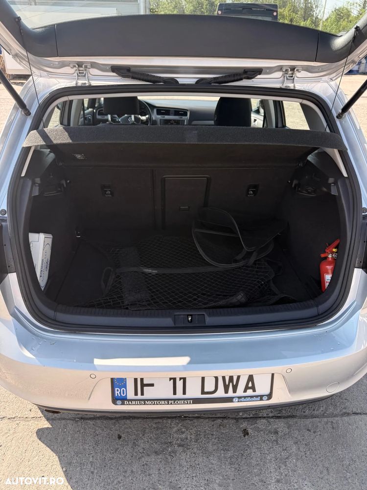 Volkswagen Golf 1.6 TDI DPF BMT DSG Comfortline - 11