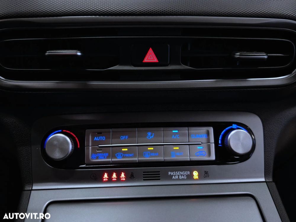 Hyundai KONA EV Select - 22