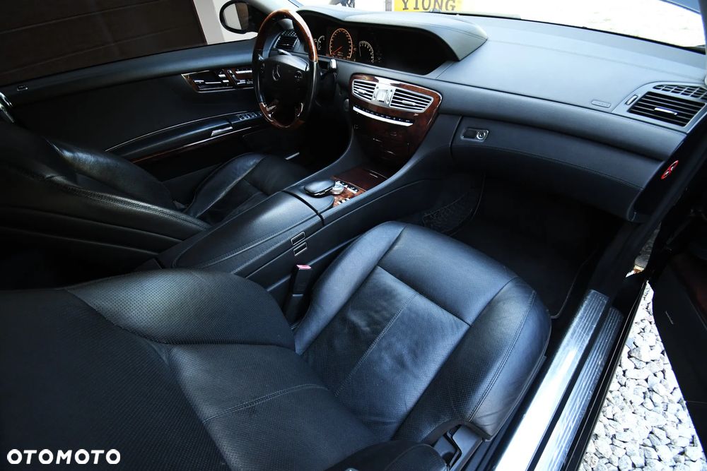 Mercedes-Benz CL 500 - 8