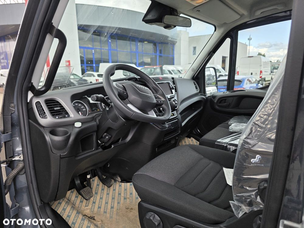 Iveco 70C18 Hds Żuraw Skrzynia Demo Pokazowy Jak Nowy !!! dmc 7200 - 21