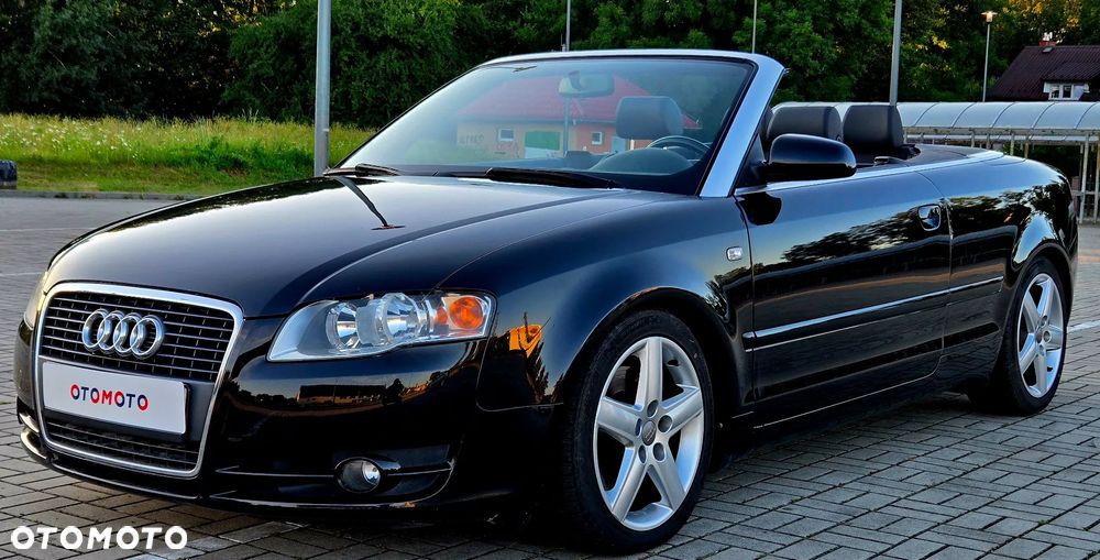 Audi A4 Cabrio 2.0 TFSI multitronic - 2