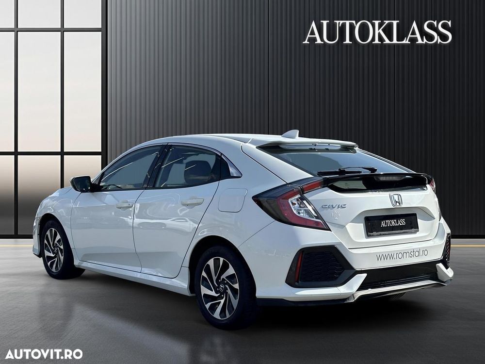 Honda Civic 1.0 VTEC Turbo Comfort Navi - 4