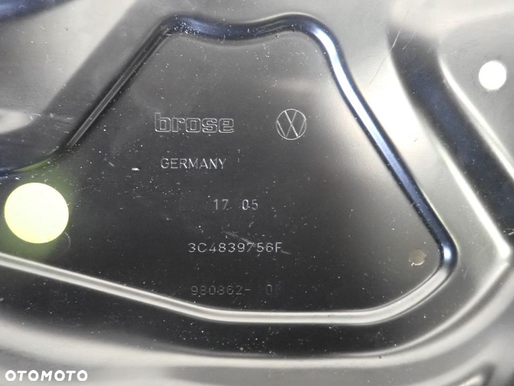 MECHANIZM SZYBY PRAWY TYŁ VOLKSWAGEN PASSAT B6 - 2