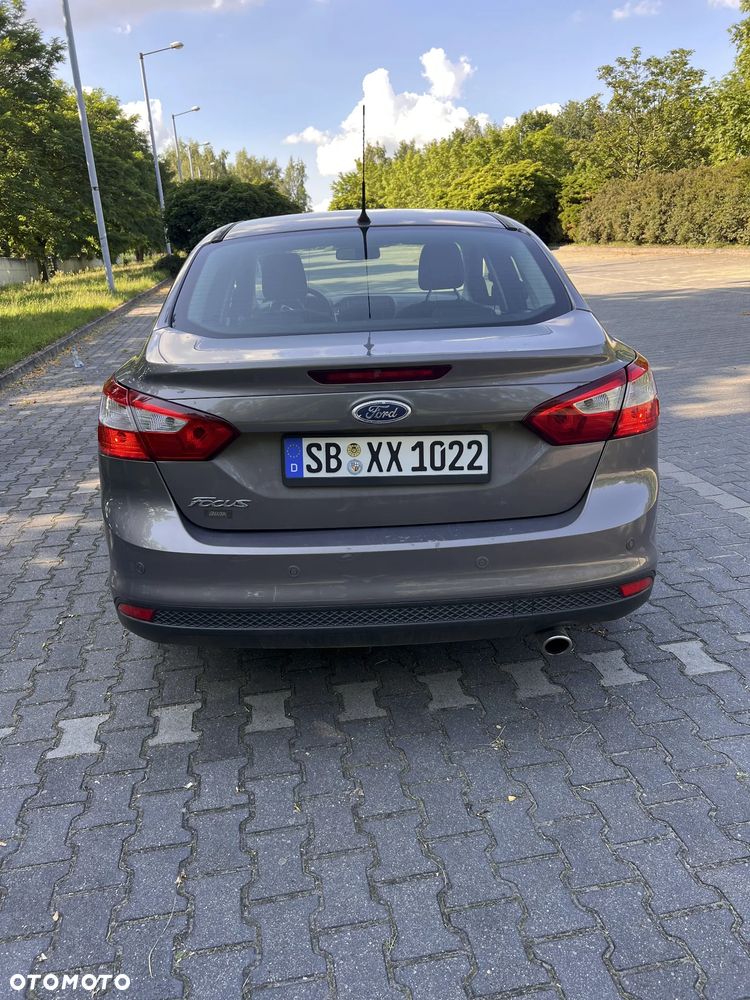 Ford Focus 1.6 EcoBoost Titanium - 6