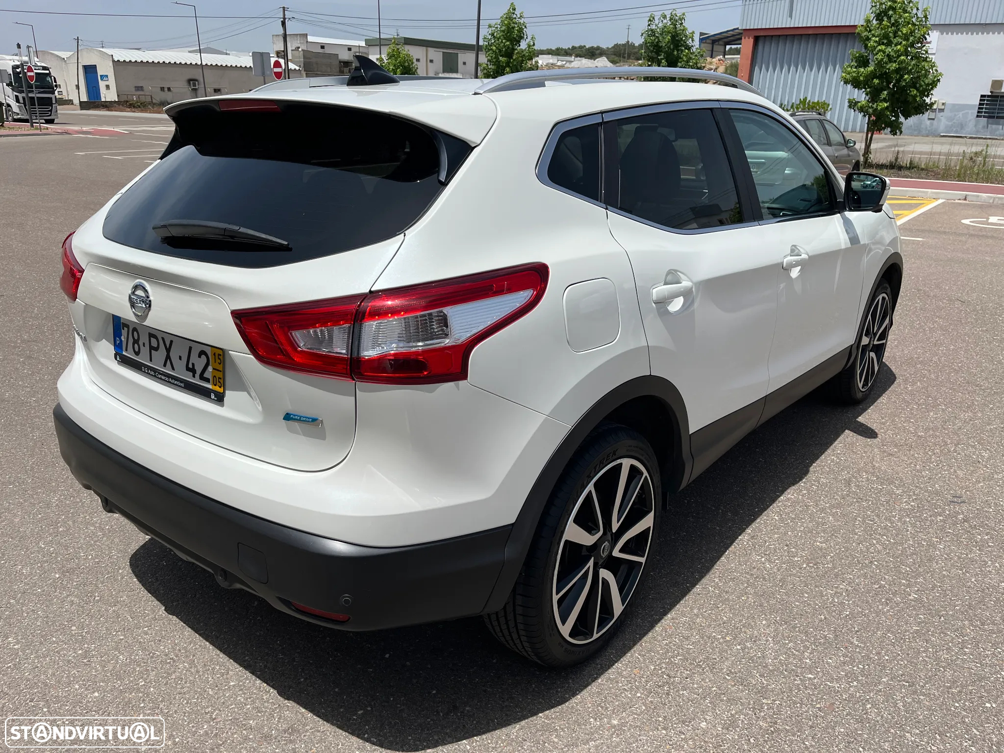 Nissan Qashqai 1.5 dCi Tekna Premium - 5