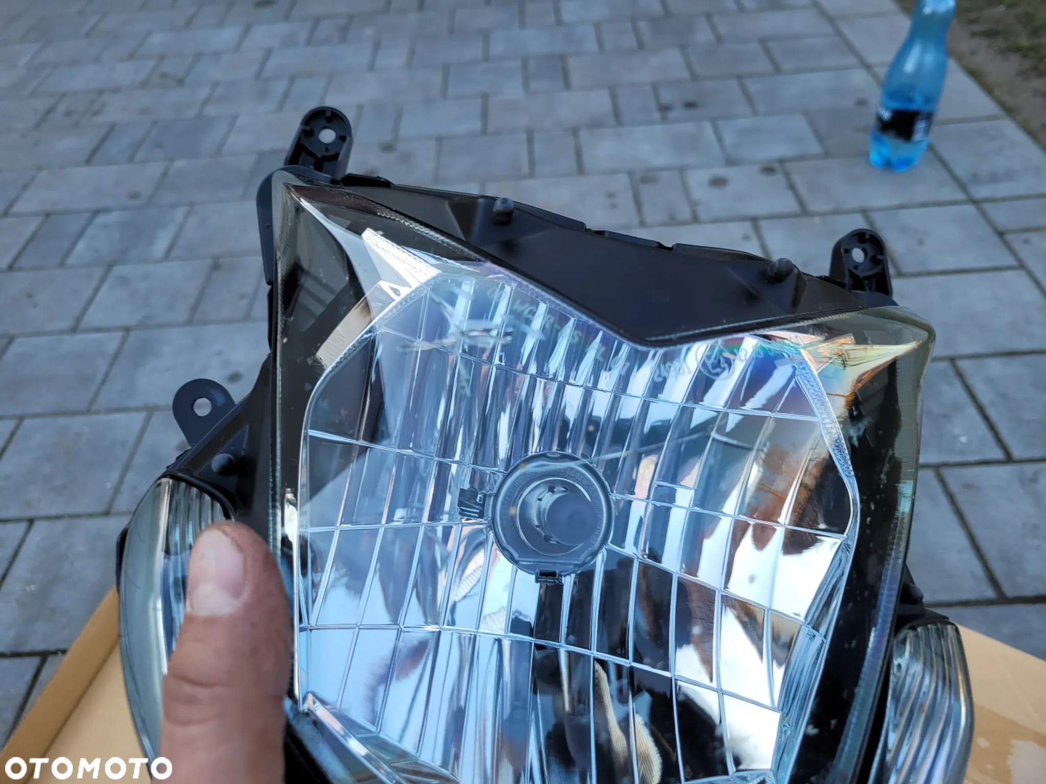 Lampa przód, przednia Suzuki GSX-S 750 GSXS 750 - 4