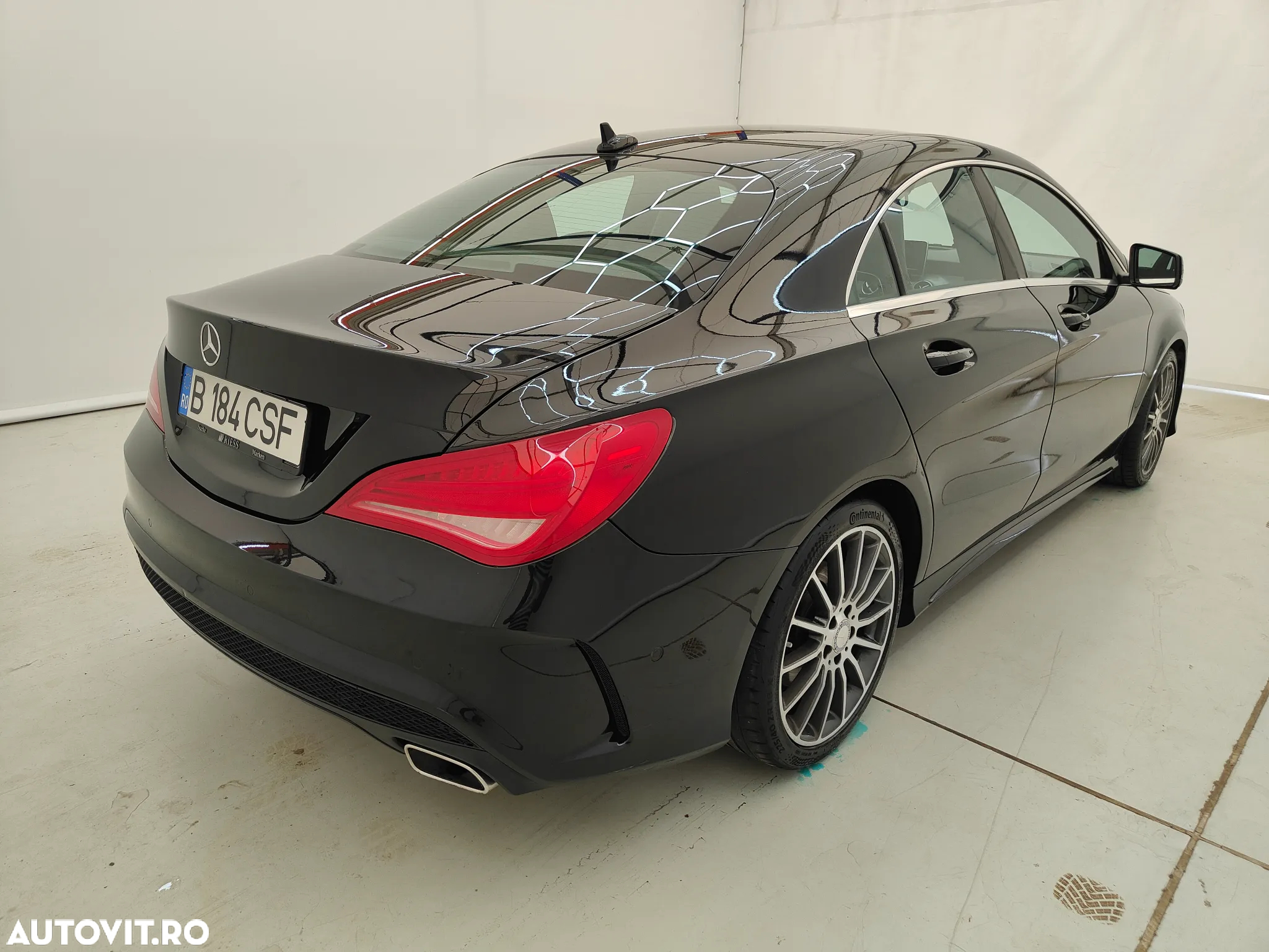 Mercedes-Benz CLA 200 AMG Line - 2