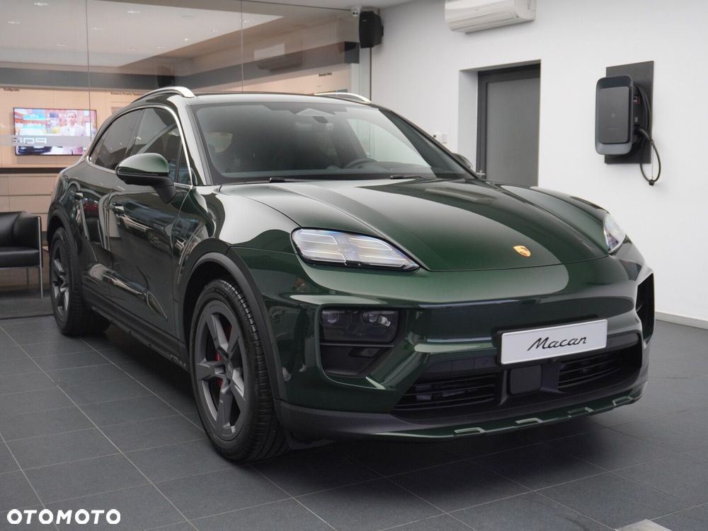 Porsche Macan 2026 photo 2