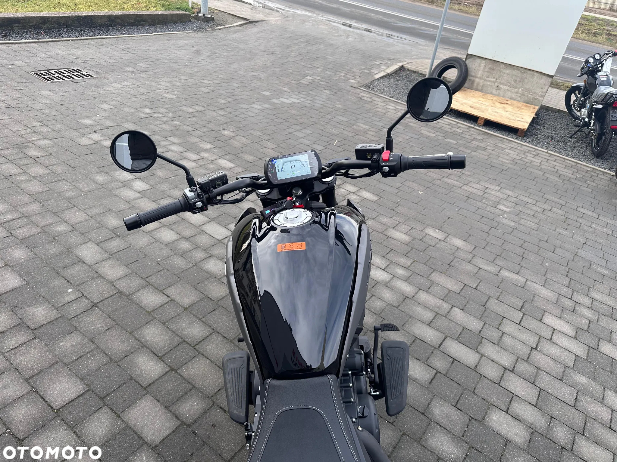 Morbidelli C1002V - 7